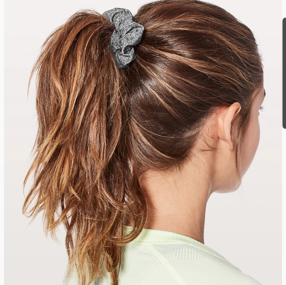 2 Lululemon scrunchies - Picture 4 of 11
